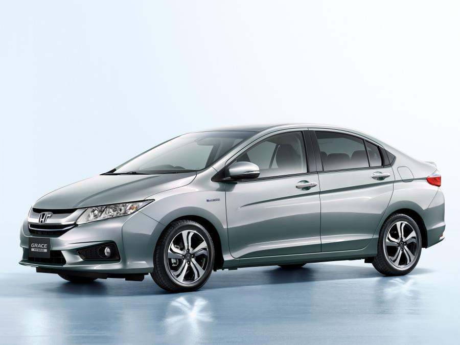  Honda Grace Hybrid 2014 года  (фото 2 из 24)